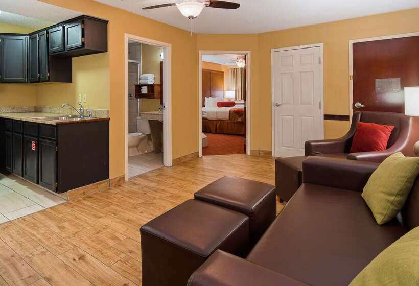 هتل Best Western Plus Georgetown Corporate Center