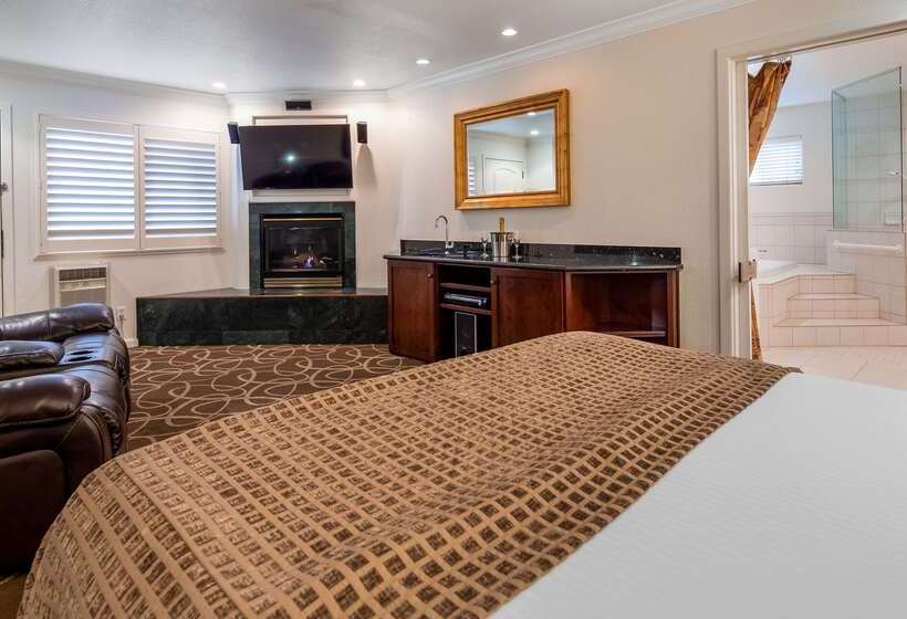 בית מלון כפרי Best Western Plus Humboldt Bay Inn