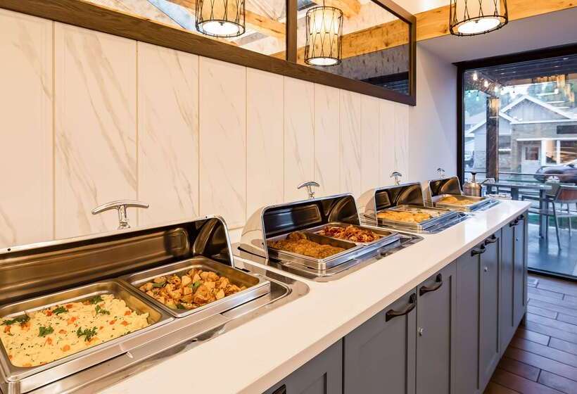 هتل Best Western Plus Inntowner Madison