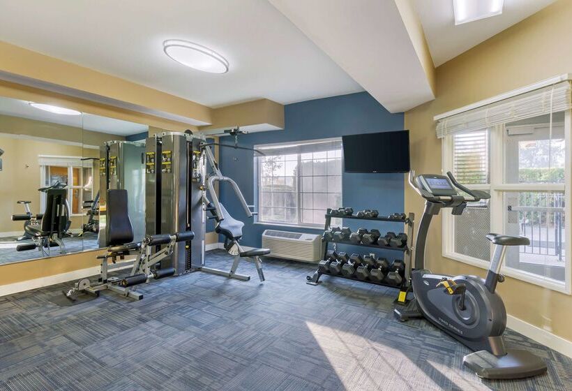 فندق Best Western Plus Mountain View Auburn Inn