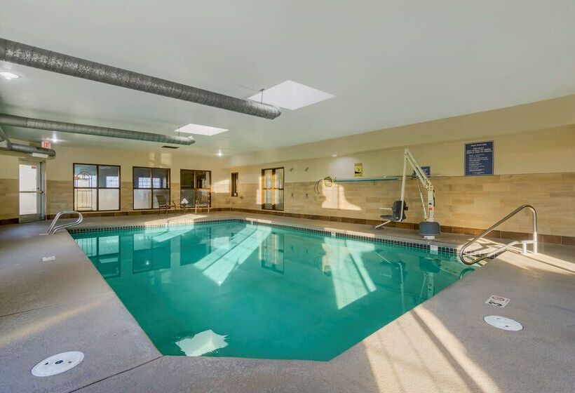فندق Best Western Plus Mountain View Auburn Inn