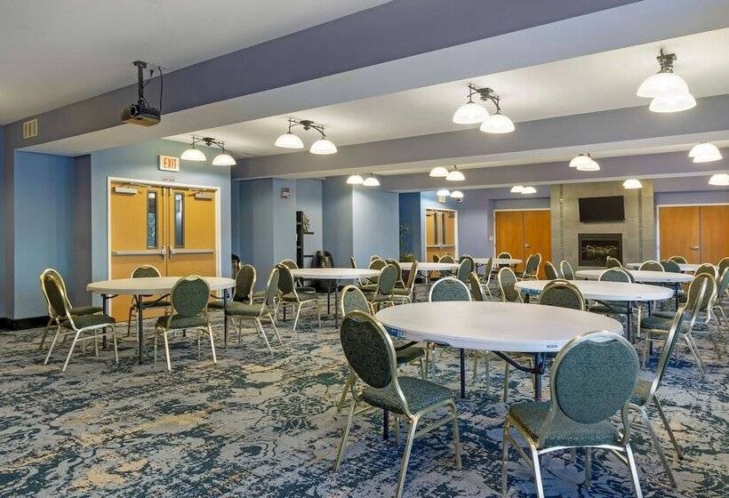 فندق Best Western Plus Mountain View Auburn Inn