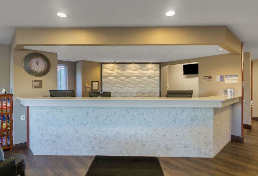 فندق Best Western Plus Park Place Inn & Suites