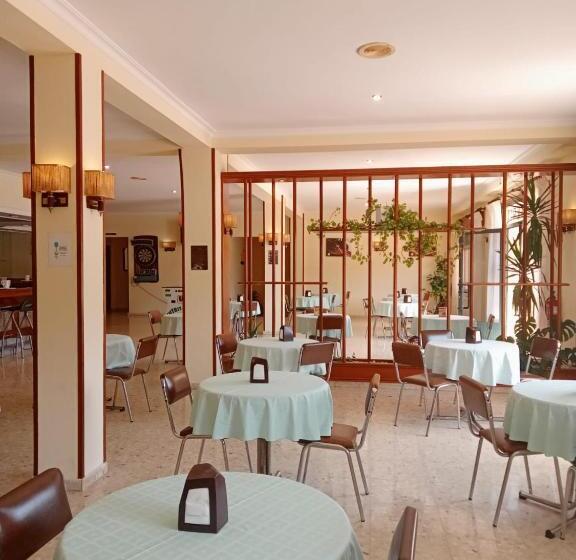 هتل Moon Dreams La Lanzada