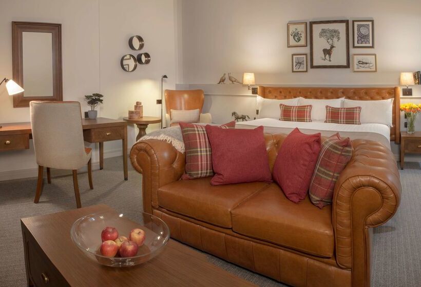 בית מלון כפרי De Vere Tortworth Court