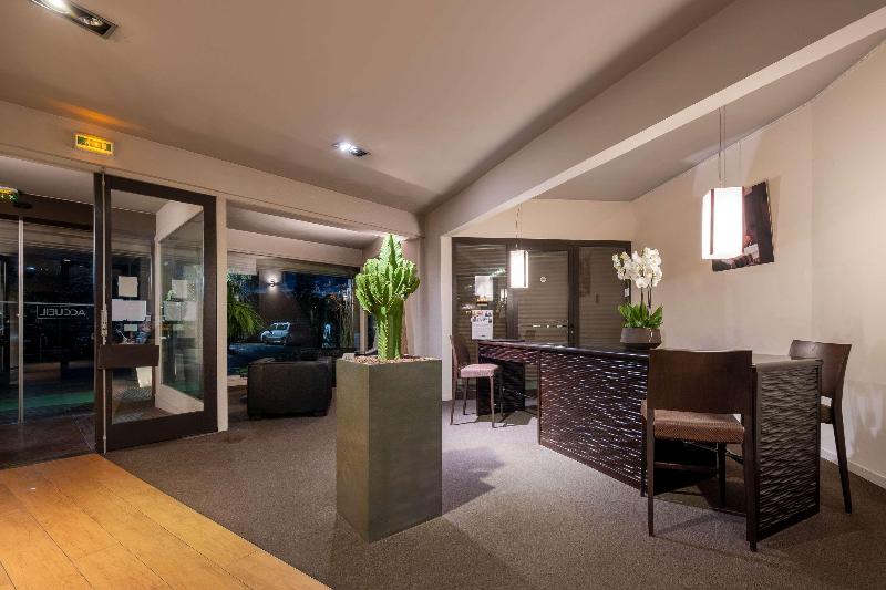 هتل Hôtel Le Cervolan