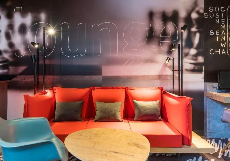 هتل Ibis Clichy Centre Mairie