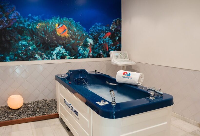 Отель Ilunion Les Corts Spa