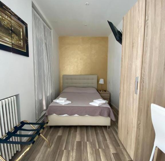 هتل Kyriad Direct Beziers Centre