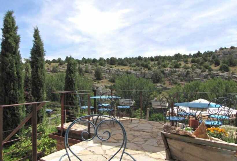 בית מלון כפרי La Casa Del Cura De Calatañazor