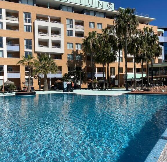 هتل Neptuno By On Group