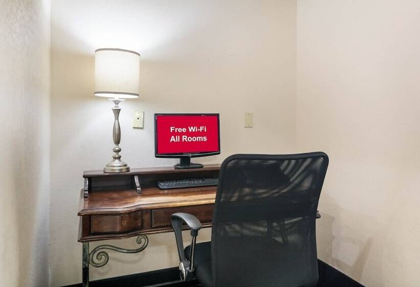 בית מלון כפרי Red Roof Inn Carrollton