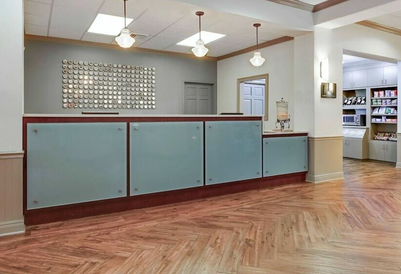 호텔 Richmond Inn & Suites Trademark Collection By Wyndham