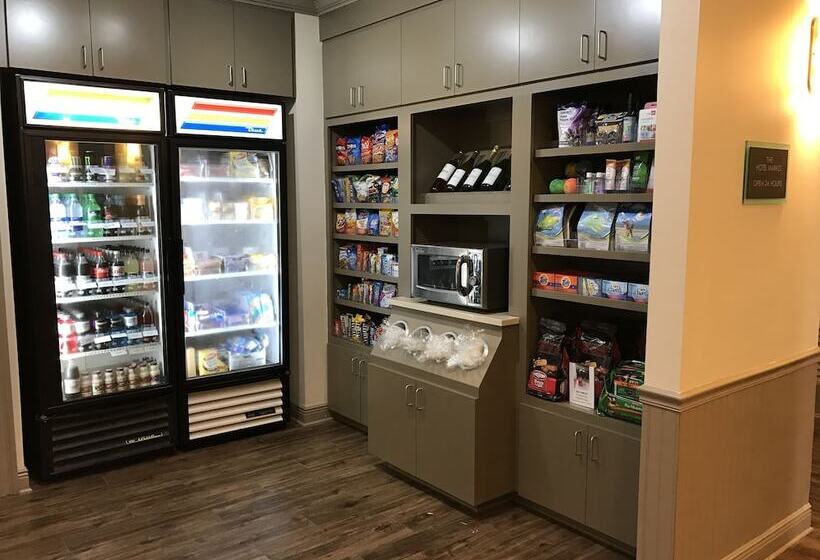 호텔 Richmond Inn & Suites Trademark Collection By Wyndham