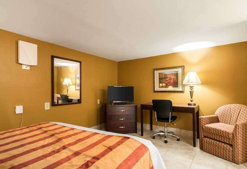 בית מלון כפרי Rodeway Inn