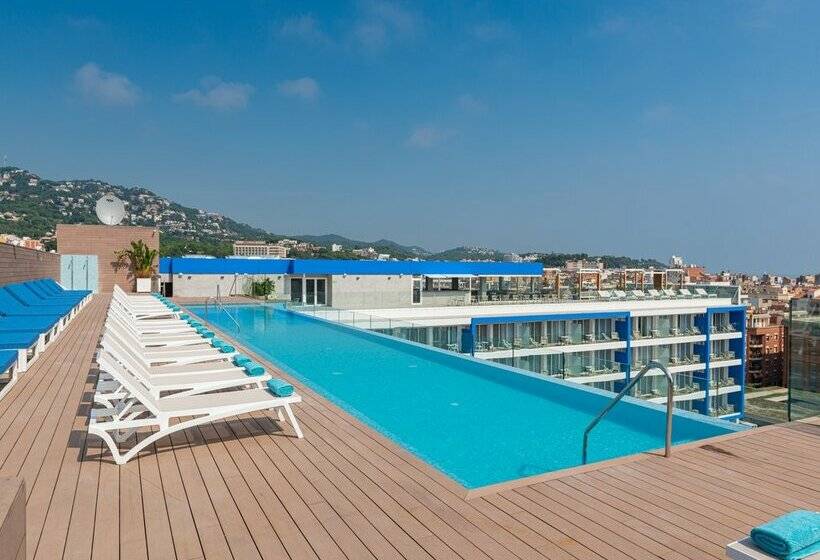 L'Azure Hotel 4* Sup