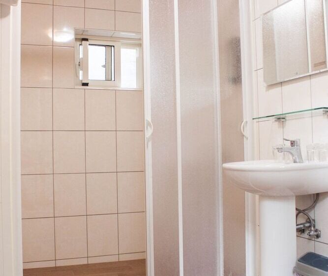 تختخواب و صبحانه Xitou Star Homestay