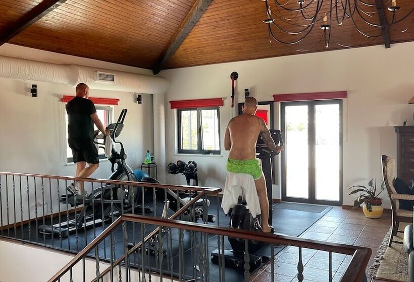 호텔 Villa 3 Caparica   Lisbon Gay Beach Resort