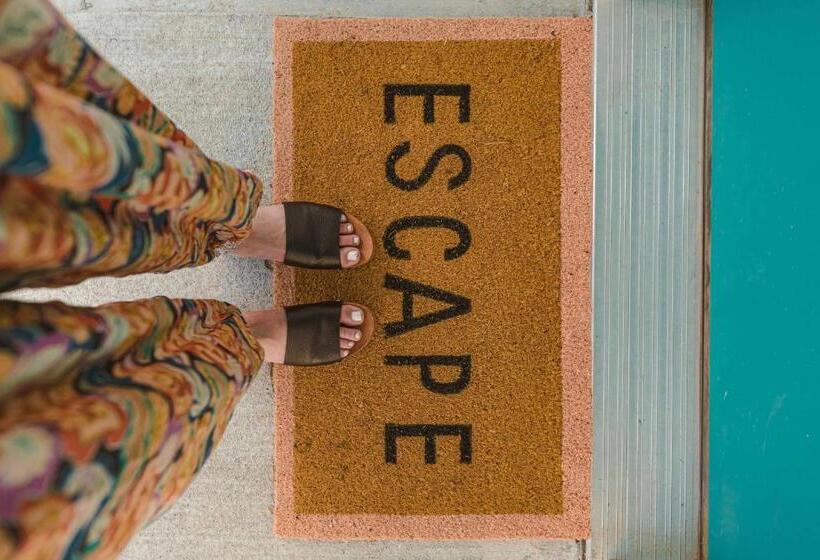 Rye Motor Inn   An Adults Only