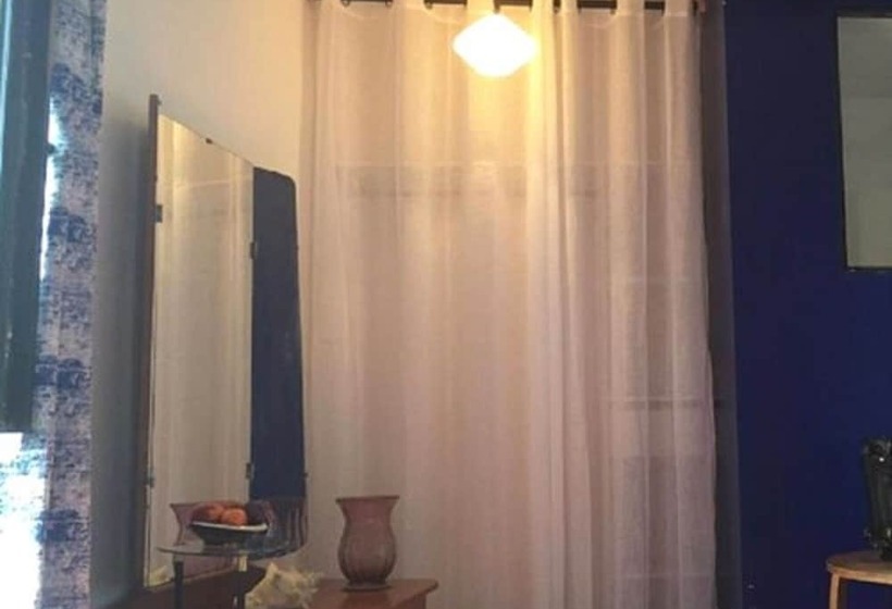 민박 Chambres D Hôtes Mas Médarine