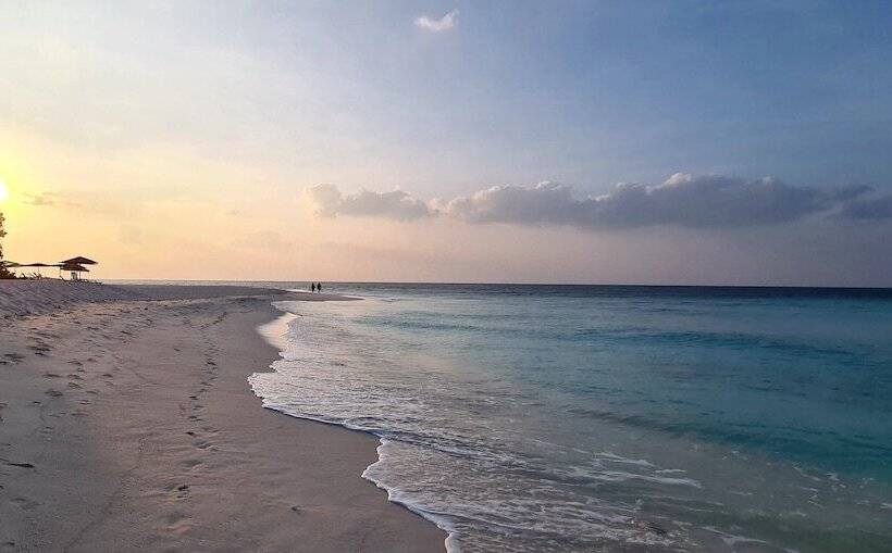 Ranthari Hotel And Spa Ukulhas Maldives