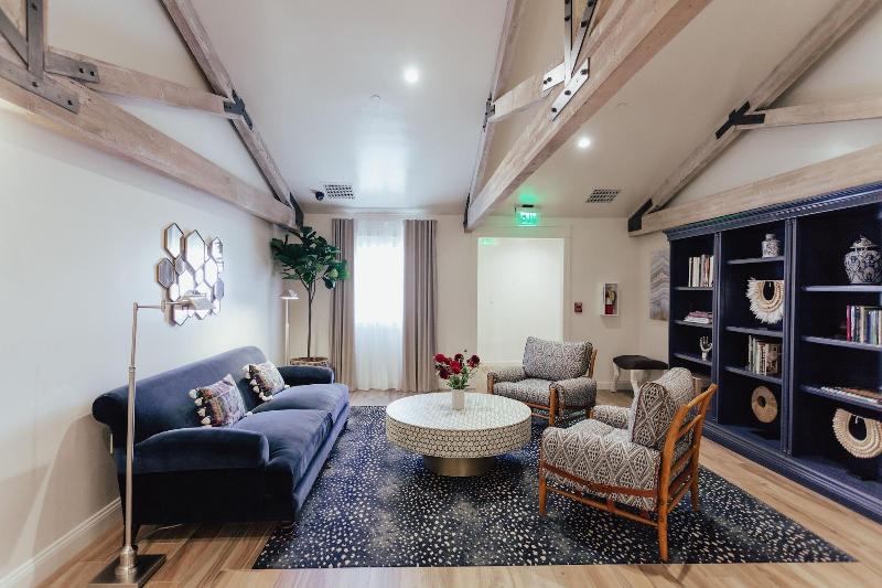 בית מלון כפרי The Winston Solvang