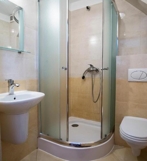 تختخواب و صبحانه Gronik