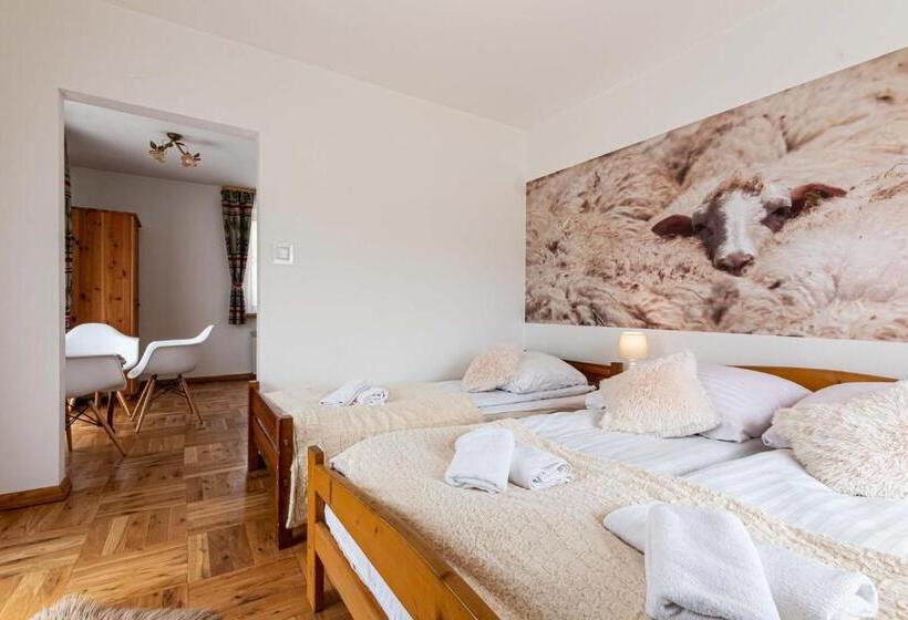 تختخواب و صبحانه Gronik