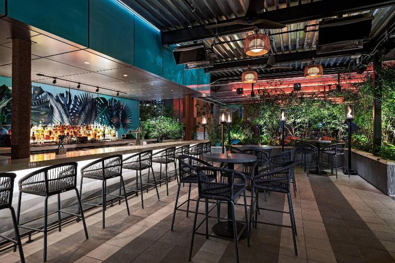 Отель Austin Marriott Downtown