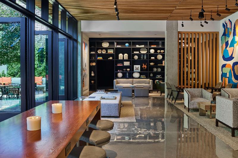Отель Canopy By Hilton Austin Downtown