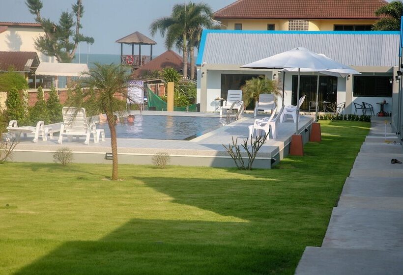 هتل Cc Beach Resort