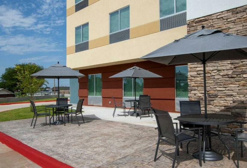 فندق Fairfield Inn & Suites Duncan
