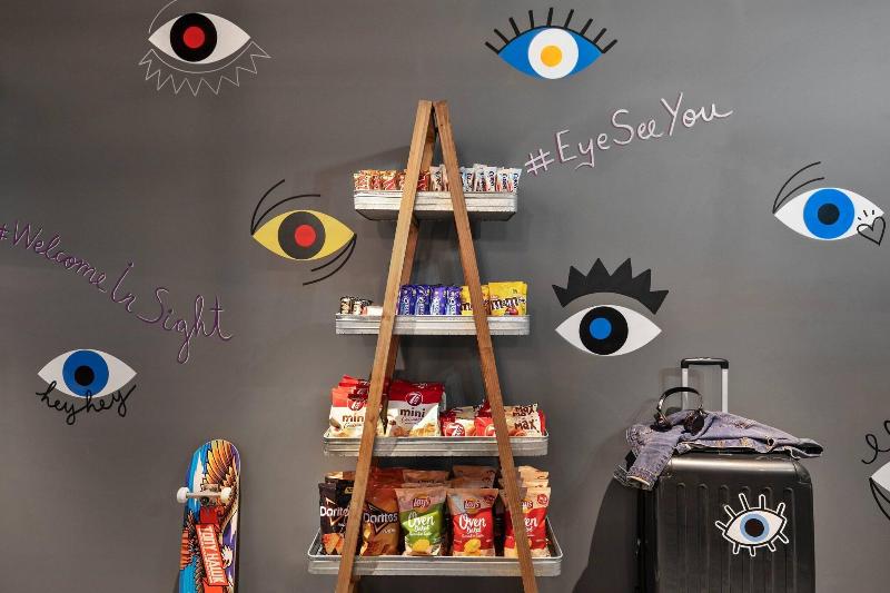 هتل Moxy Bucharest Old Town