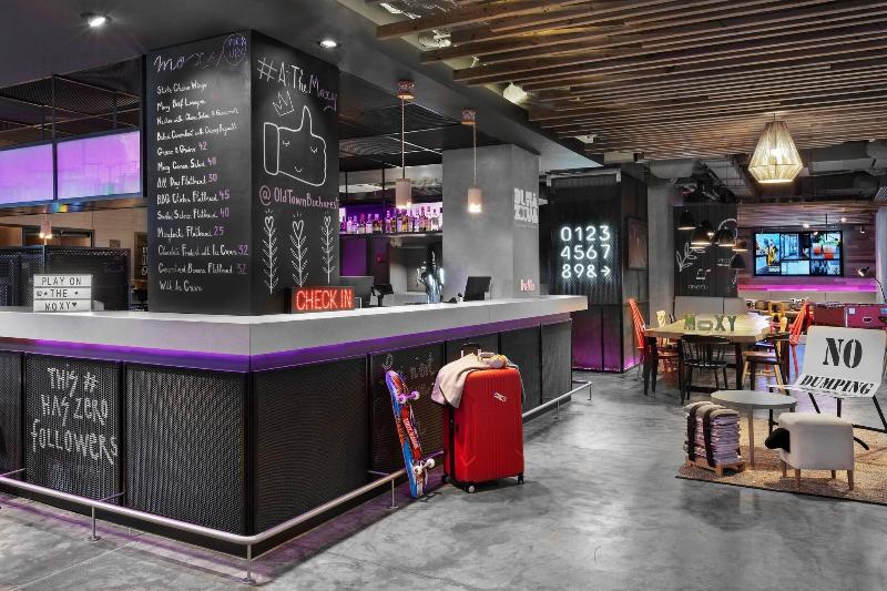 هتل Moxy Bucharest Old Town