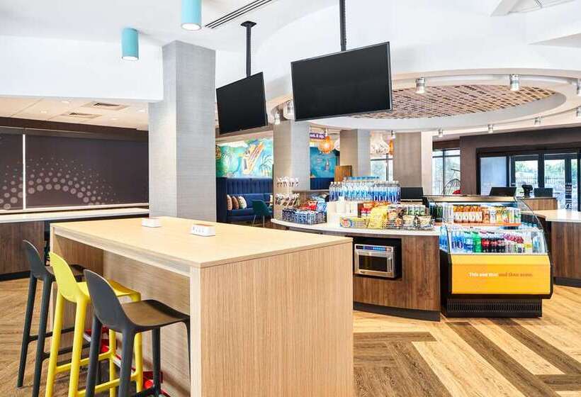 هتل Tru By Hilton Ft. Lauderdale Airport