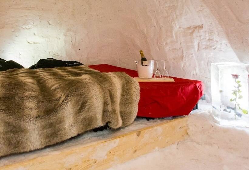 پانسیون Blacksheep Village Igloo