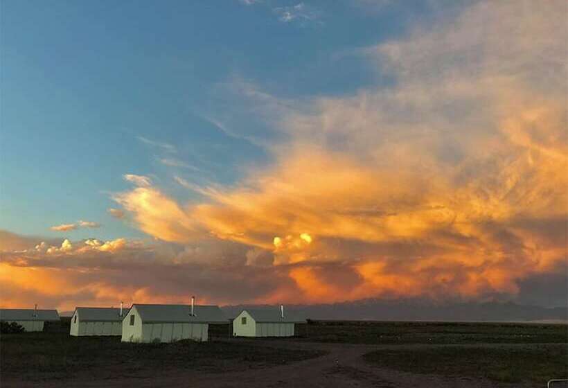 Отель Rustic Rook Resort Great Sand Dunes