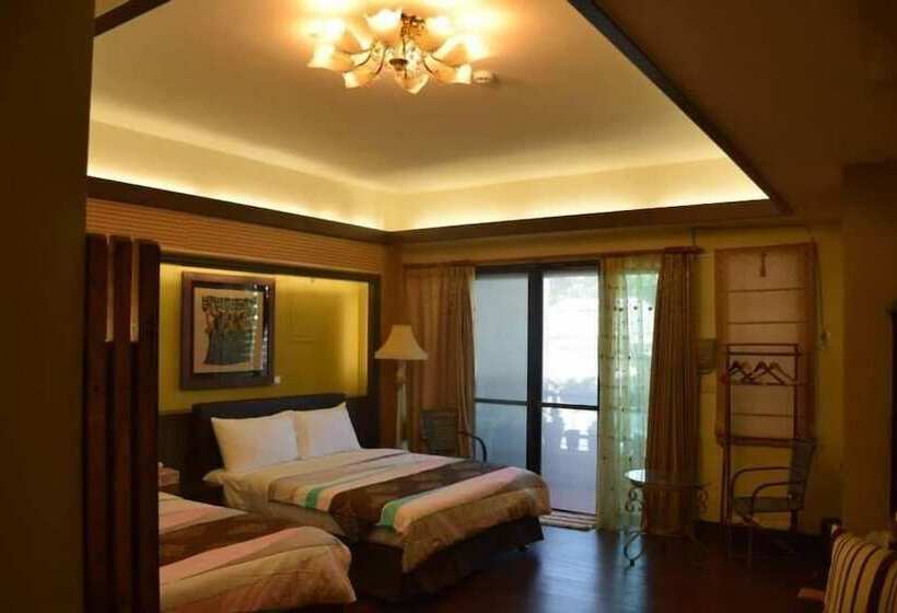 پانسیون Lrayuwan B&b