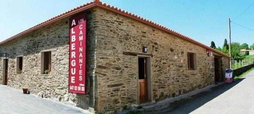 Pensión Albergue Los Caminantes   Hostel
