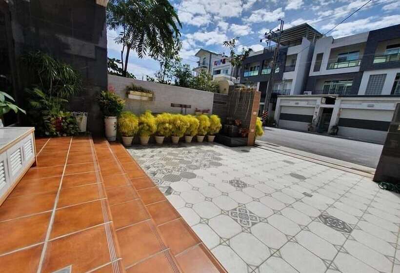 پانسیون Miao Miao De Jia