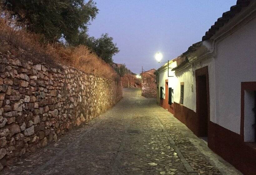 펜션 Alojamiento Castillo De Hornachos