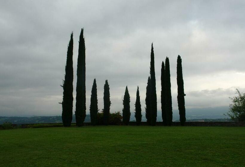 بنسيون Chateau Du Donjon