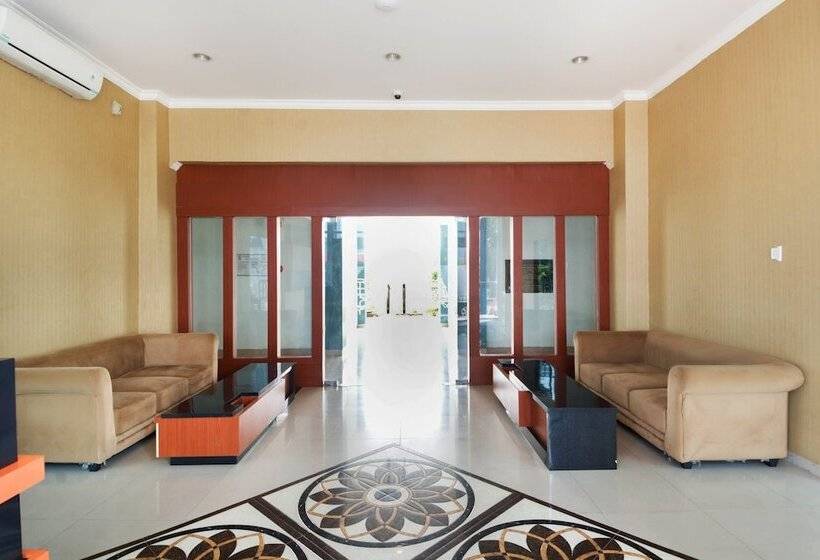 Collection O 3431 Hotel Alpha Bandara