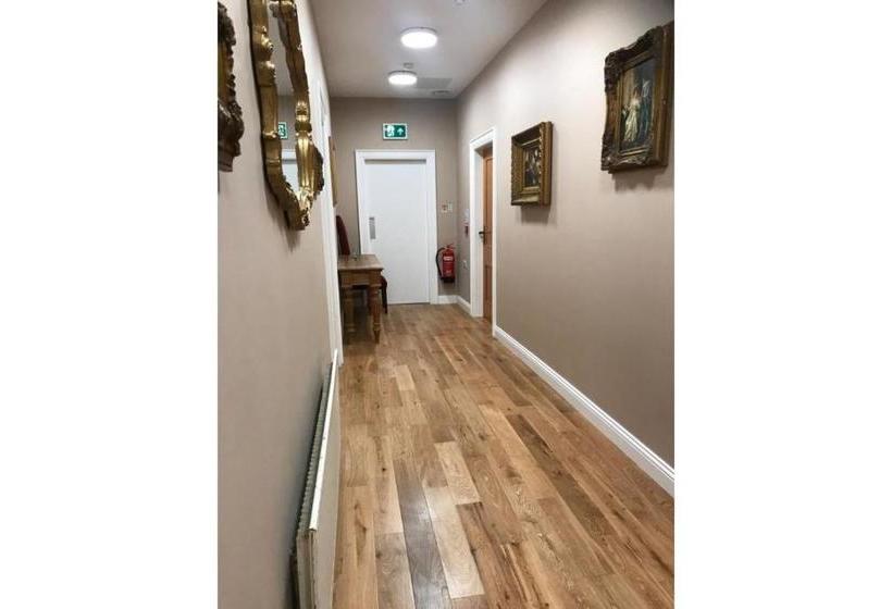 ホテル The Linen House