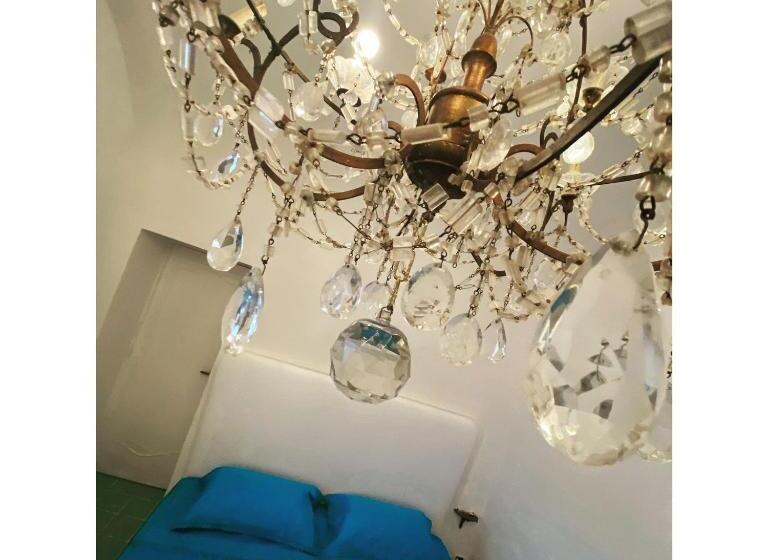 تختخواب و صبحانه Suites Edivino Design Capri