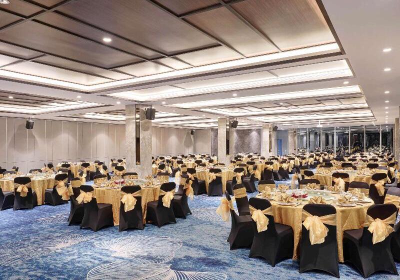 هتل Mercure Samarinda