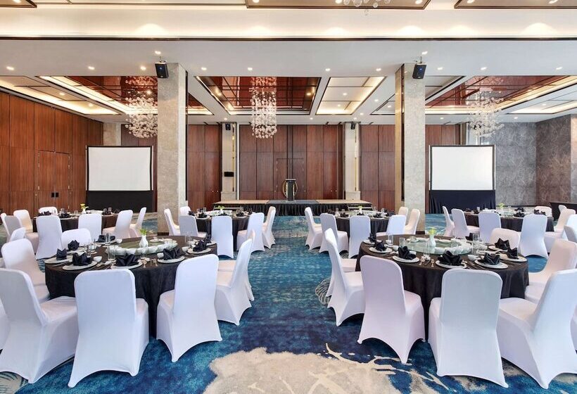 هتل Mercure Samarinda