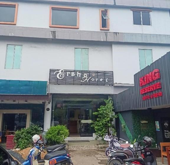 هتل Oyo 3366 Ersha