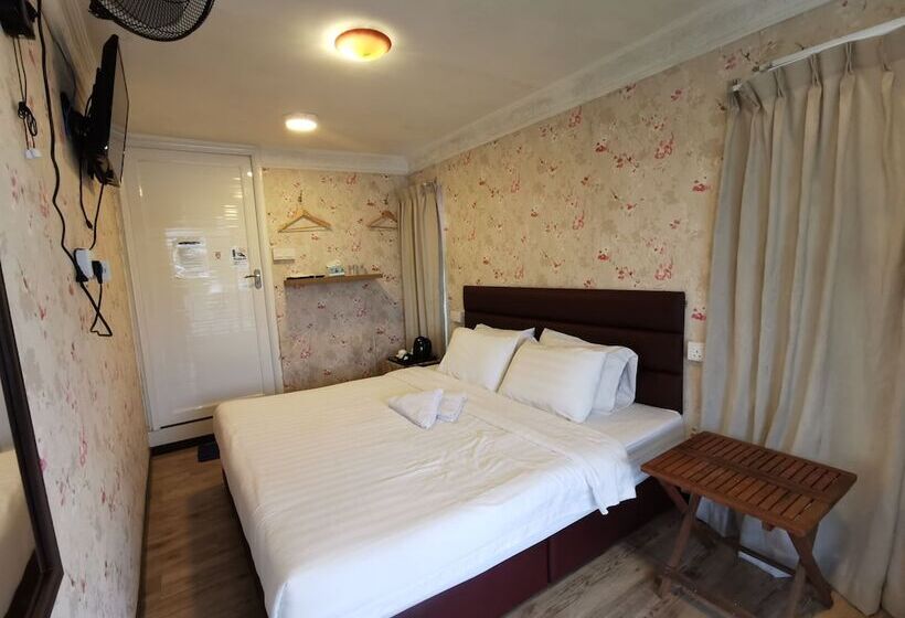 هتل Oyo 89969 Mount Hill Villa Kundasang