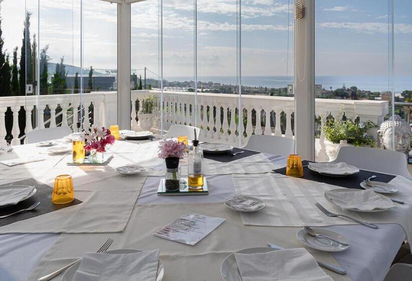 تختخواب و صبحانه Villa La Perla